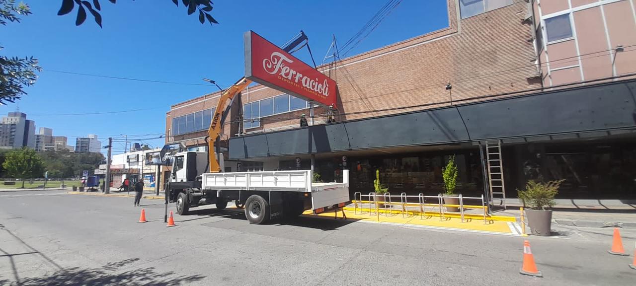 Hidrogrúa instalada en el camión IVECO